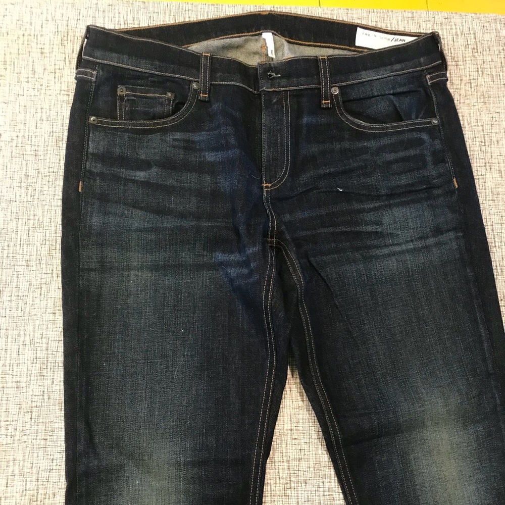 SOLD - Rag and Bone Skinny Boyfriend Jean